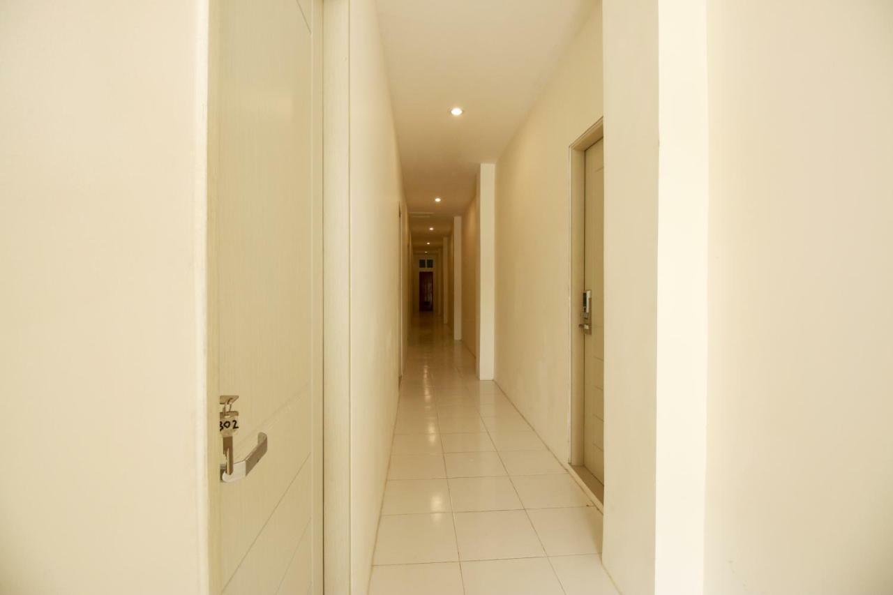 Kamar Keluarga Kampung Bali III Hostel Jakarta Ngoại thất bức ảnh